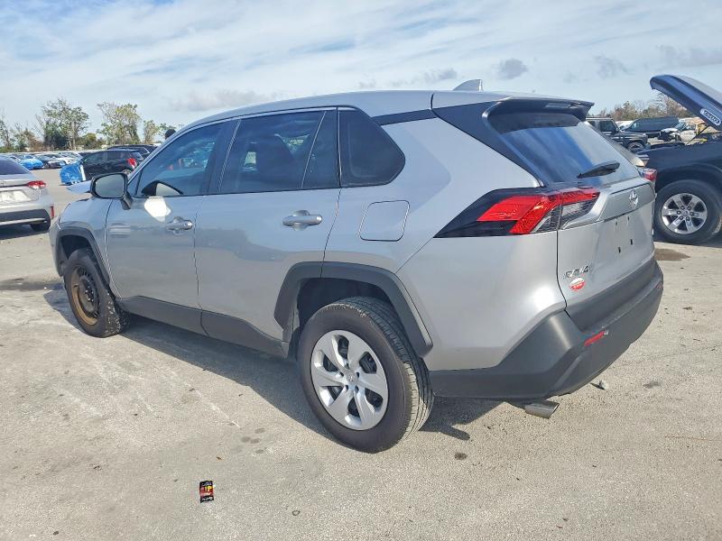 Photo 2 from auction – 2025 TOYOTA RAV4 with VIN 2T3H1RFV1SC333654