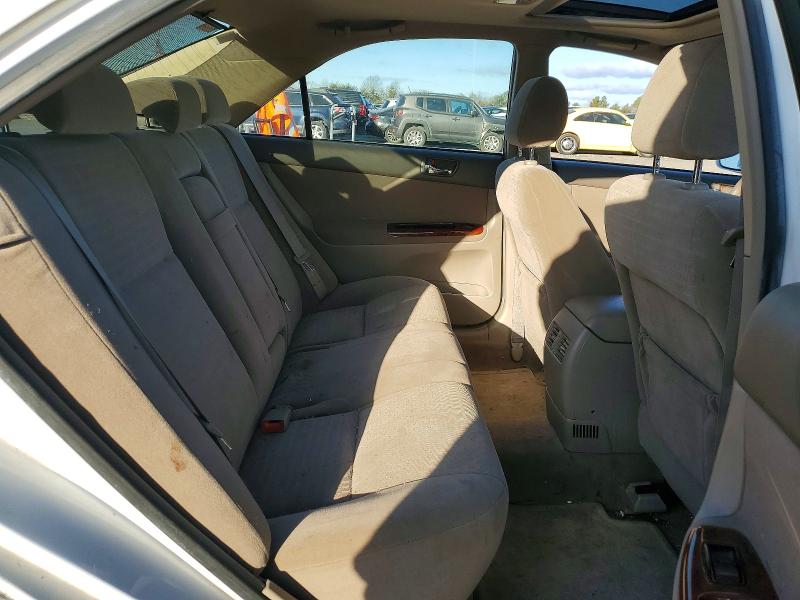 Photo 10 from auction – 2005 TOYOTA CAMRY LE with VIN JTDBE32K553029932