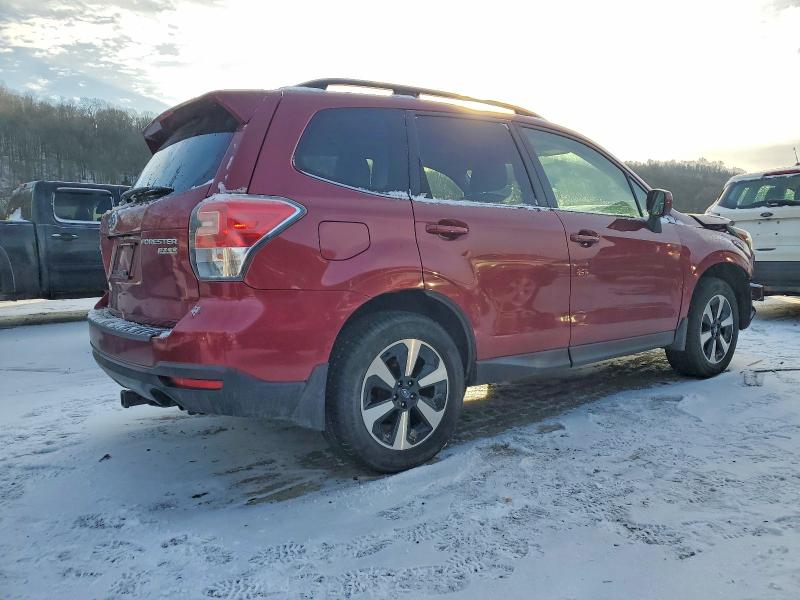 Photo 3 from auction – 2017 SUBARU FORESTER 2 with VIN JF2SJAJC6HH402012