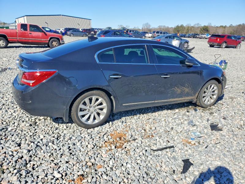 Photo 3 from auction – 2015 BUICK LACROSSE with VIN 1G4GB5G32FF318080