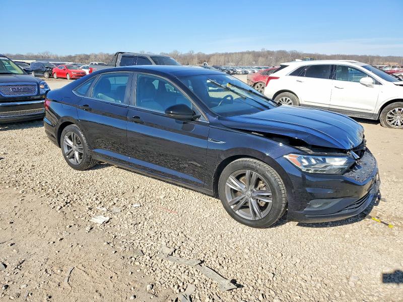Photo 4 from auction – 2020 VOLKSWAGEN JETTA S with VIN 3VWCB7BU8LM055326