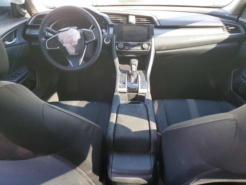 Photo 8 from auction – 2018 HONDA CIVIC EX with VIN 19XFC2F70JE208499