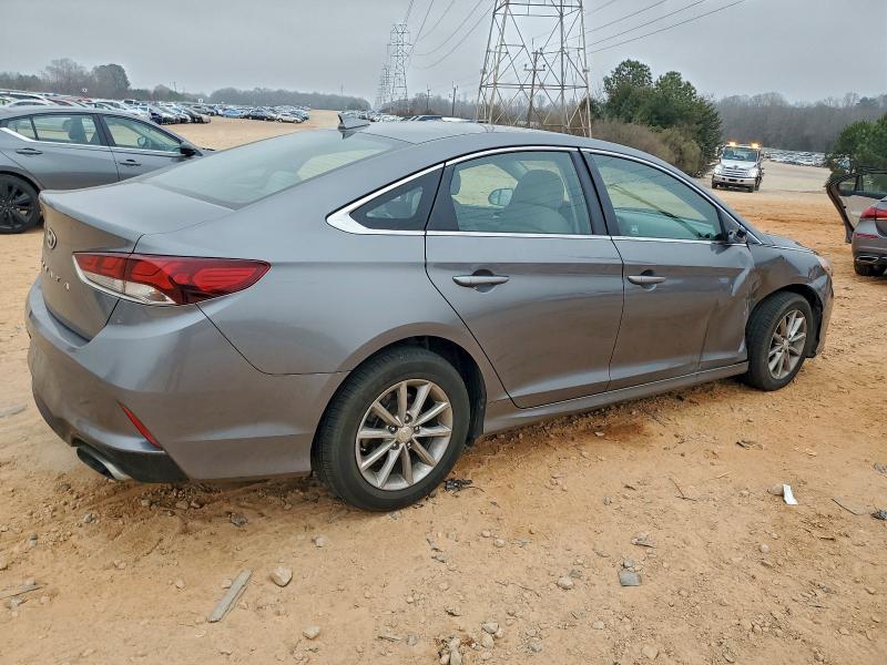 Photo 3 from auction – 2019 HYUNDAI SONATA SE with VIN 5NPE24AFXKH791198