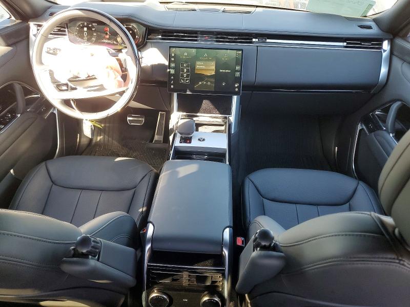 Photo 8 from auction – 2025 LAND ROVER RANGE ROVE with VIN SALKPBFUXSA290277