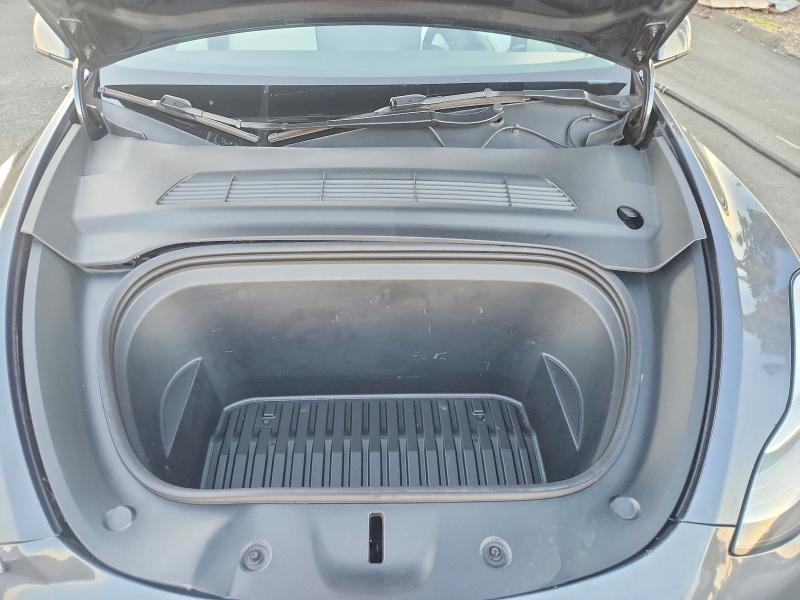 Photo 11 from auction – 2022 TESLA MODEL Y with VIN 7SAYGDEE3NF314487