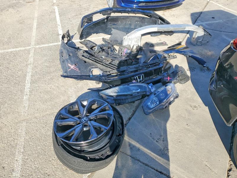 Photo 12 from auction – 2020 HONDA CIVIC with VIN 2HGFC2F84LH598511