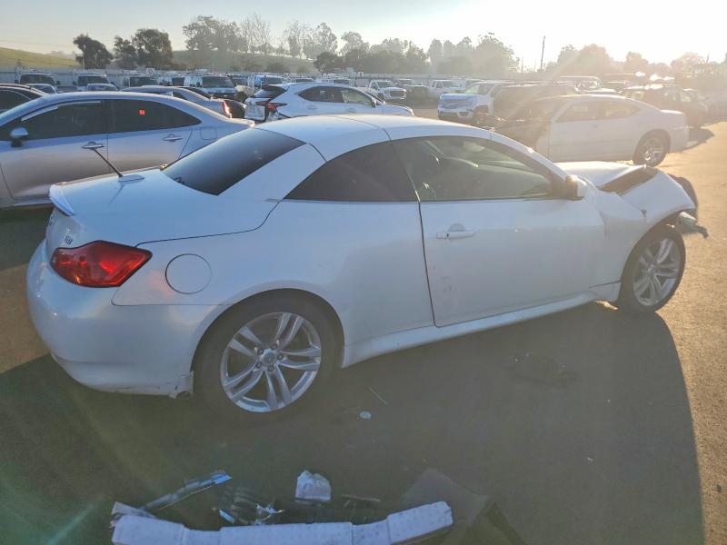 Photo 3 from auction – 2009 INFINITI G37 BASE with VIN JNKCV66E79M720209