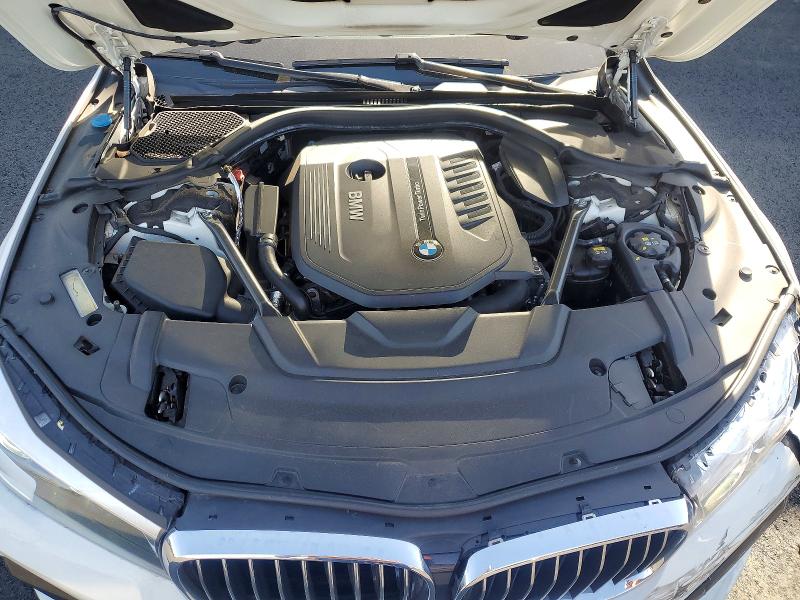 Photo 11 from auction – 2016 BMW 740 I with VIN WBA7E2C57GG738685