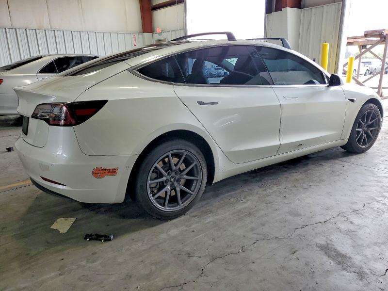 Photo 3 from auction – 2020 TESLA MODEL 3 with VIN 5YJ3E1EA4LF631569