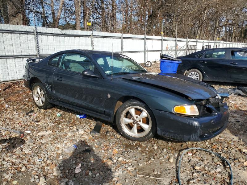 Photo 4 from auction – 1998 FORD MUSTANG with VIN 1FAFP4041WF145690