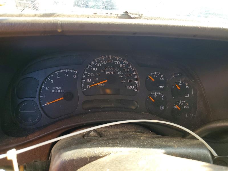 Photo 9 from auction – 2003 CHEVROLET SILVERADO with VIN 2GCEC19VX31403851