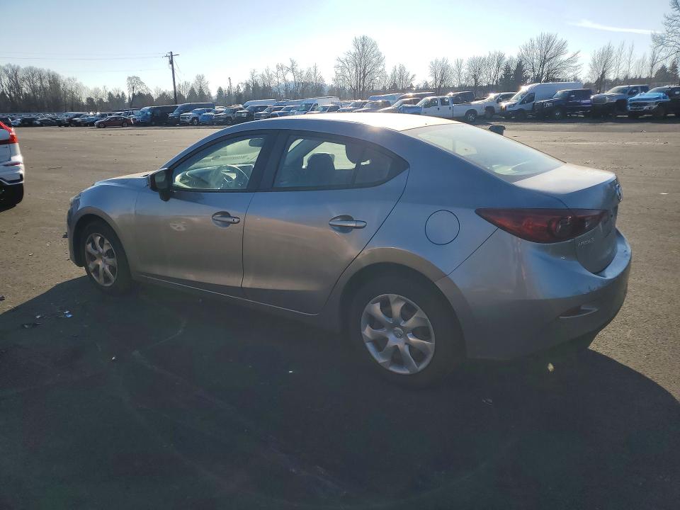 Photo 2 from auction – 2015 MAZDA 3 SPORT with VIN 3MZBM1U71FM175502