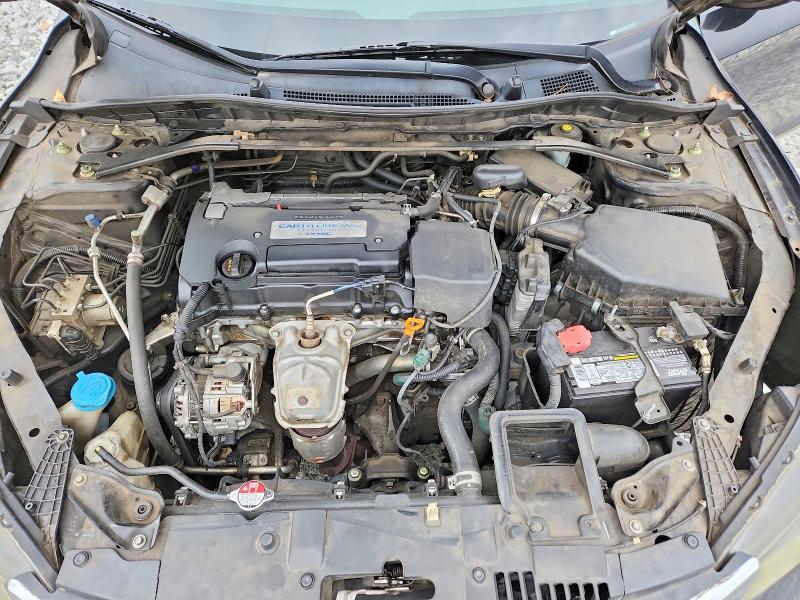 Photo 11 from auction – 2015 HONDA ACCORD with VIN 1HGCR2F55FA120432