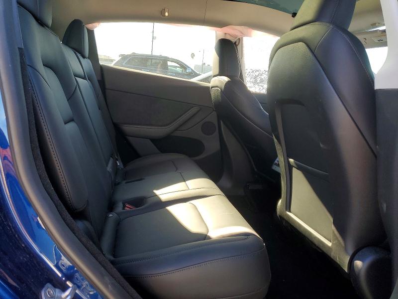 Photo 10 from auction – 2024 TESLA MODEL Y with VIN 7SAYGDEE7RA236623
