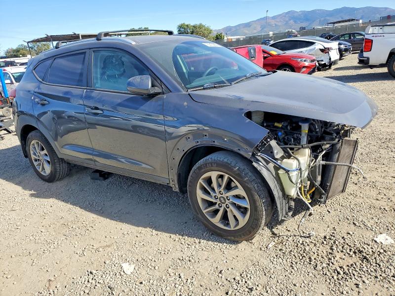 Photo 4 from auction – 2018 HYUNDAI TUCSON with VIN KM8J33A47JU608876