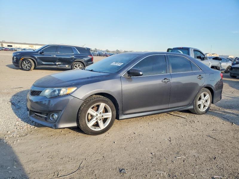 TOYOTA CAMRY L 2013 with VIN 4T1BF1FK8DU265362 - Photo from auction