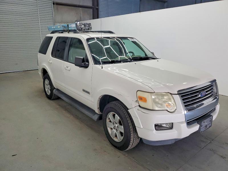Photo 4 from auction – 2008 FORD EXPLORER X with VIN 1FMEU63E38UA69852