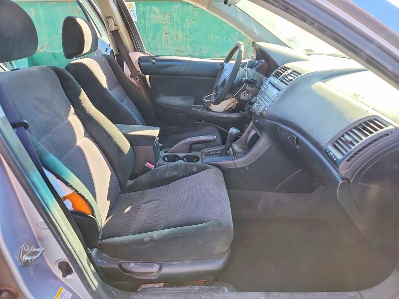 Photo 7 from auction – 2004 HONDA ACCORD LX with VIN 1HGCM56494A144673