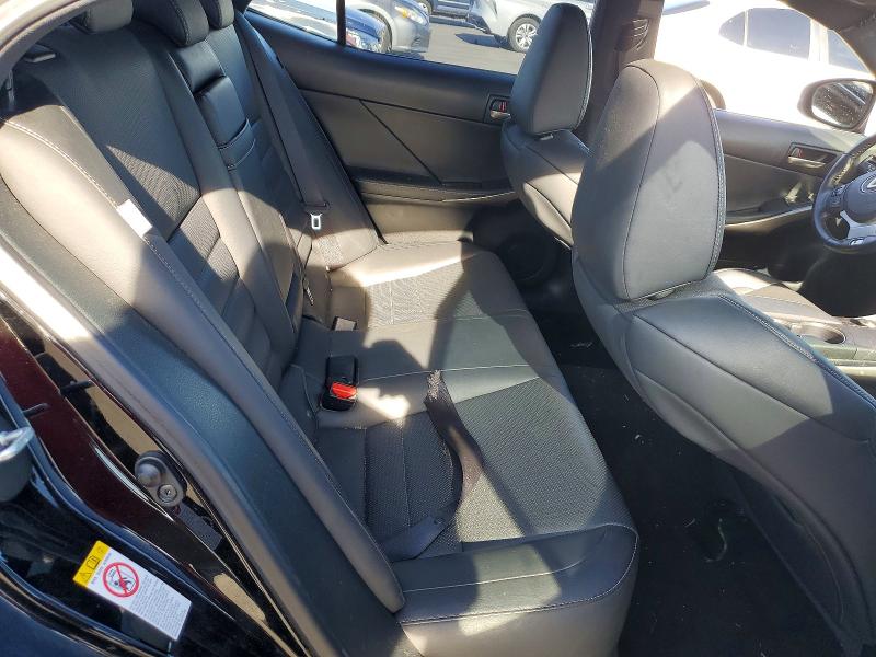 Photo 10 from auction – 2017 LEXUS IS 200T with VIN JTHBA1D28H5040492