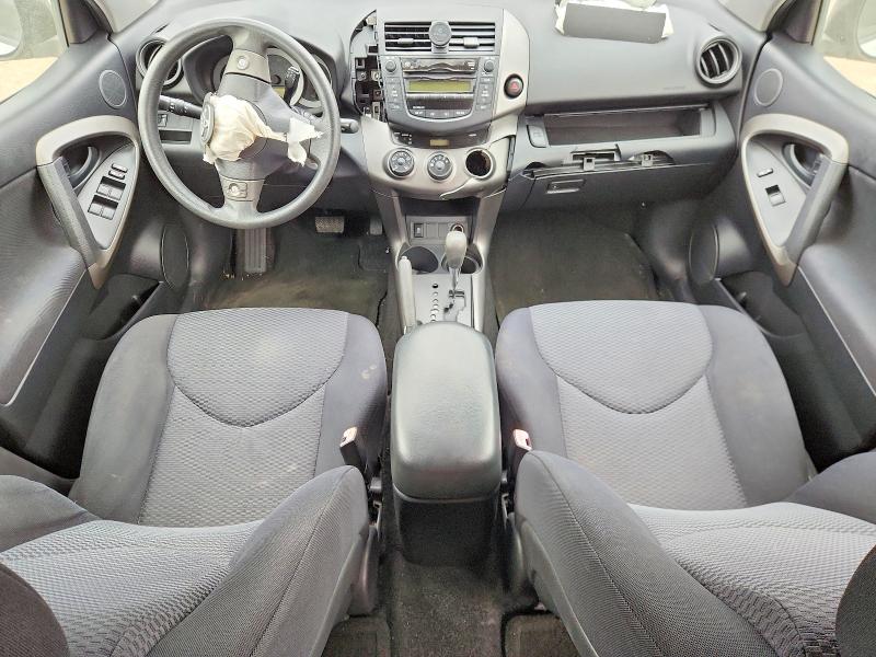 Photo 8 from auction – 2009 TOYOTA RAV4 with VIN JTMZF32V79D005234