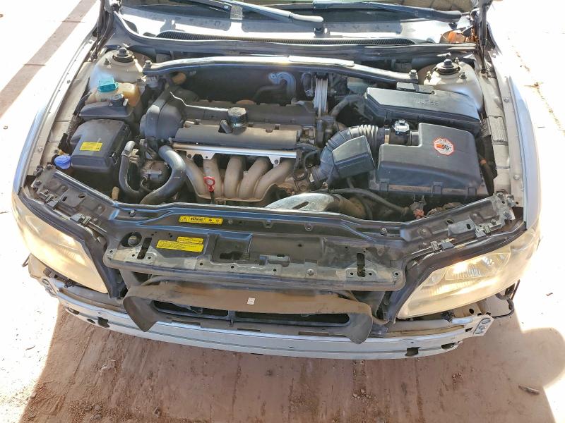 Photo 11 from auction – 2005 VOLVO S60 with VIN YV1RS612952439949