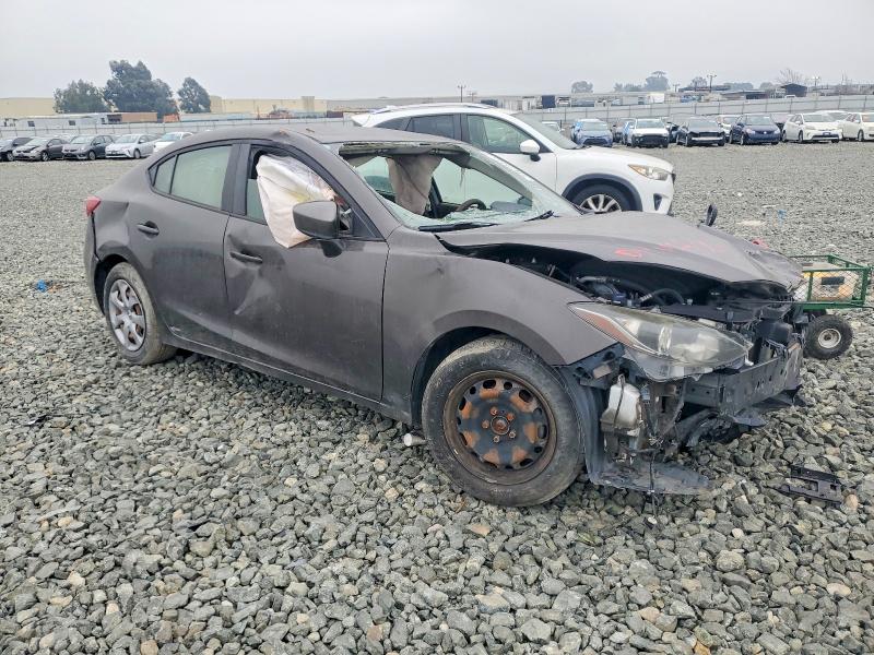 Photo 4 from auction – 2014 MAZDA 3 with VIN 3MZBM1U75EM106763