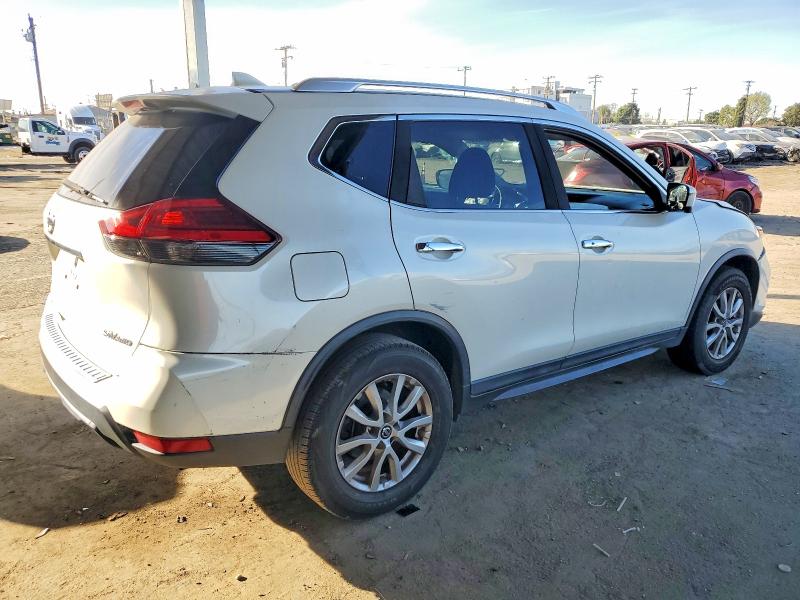 Photo 3 from auction – 2017 NISSAN ROGUE S with VIN KNMAT2MV9HP539538