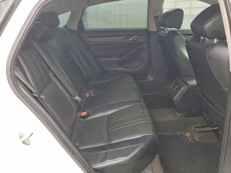 Photo 10 from auction – 2018 HONDA ACCORD with VIN 1HGCV1F94JA018945