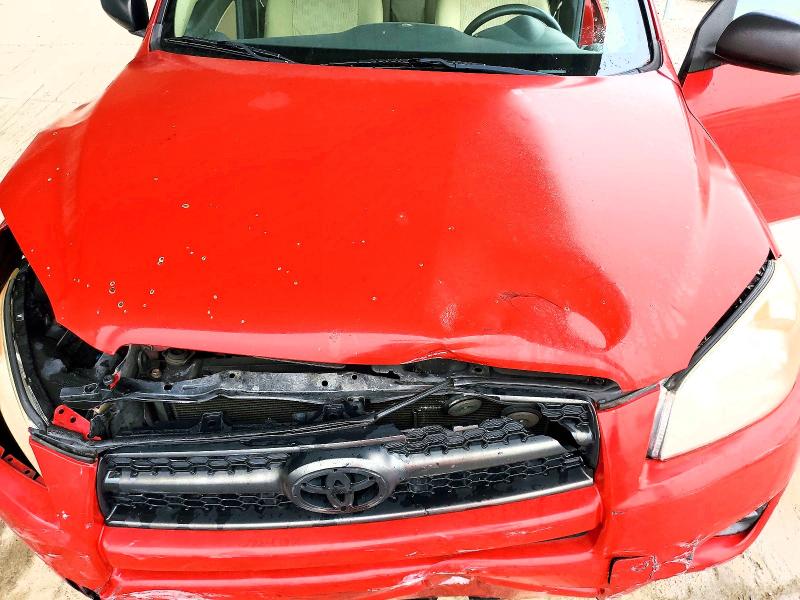 Photo 12 from auction – 2011 TOYOTA RAV4 with VIN 2T3ZF4DV7BW076431