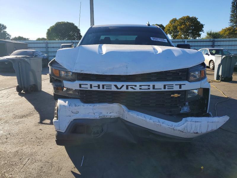 Photo 5 from auction – 2019 CHEVROLET SILVERADO with VIN 3GCPWBEF7KG260156