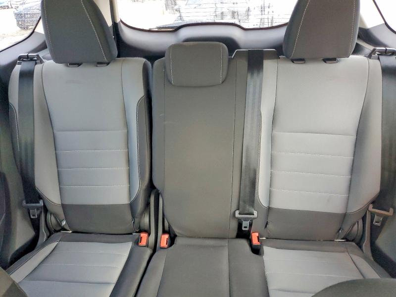 Photo 10 from auction – 2018 FORD ESCAPE with VIN 1FMCU0F75JUA07361