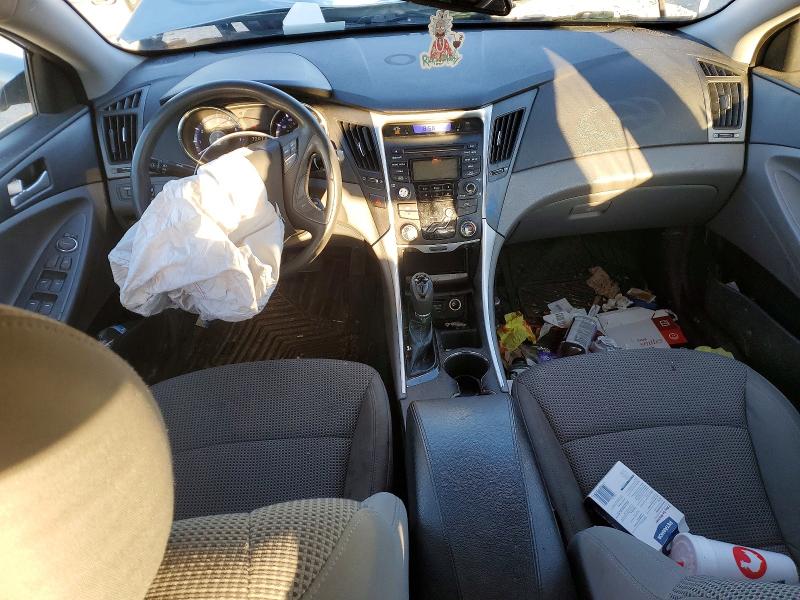 Photo 8 from auction – 2012 HYUNDAI SONATA with VIN 5NPEB4AC1CH482355
