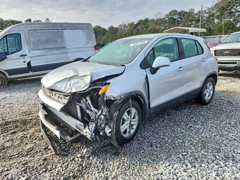 CHEVROLET TRAX LS 2019 with VIN 3GNCJKSB3KL358677 - Photo from auction