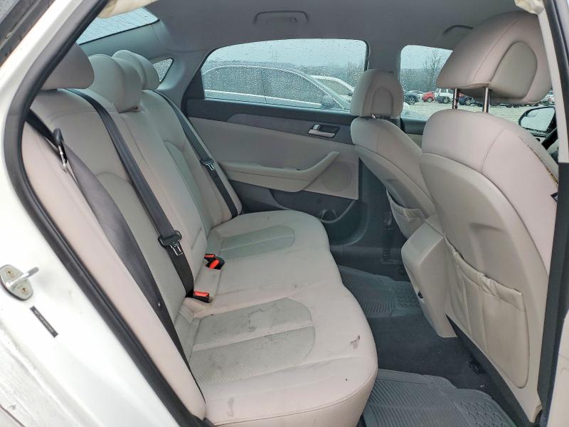 Photo 10 from auction – 2017 HYUNDAI SONATA SE with VIN 5NPE24AF9HH519931