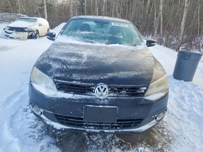 Photo 5 from auction – 2012 VOLKSWAGEN JETTA with VIN 3VWBK7AJ7CM319669