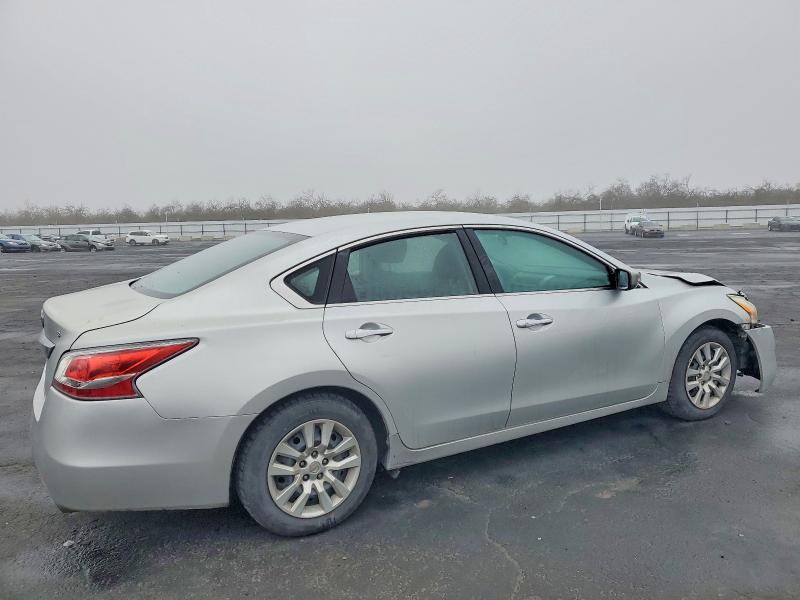 Photo 3 from auction – 2015 NISSAN ALTIMA 2.5 with VIN 1N4AL3AP6FC439760