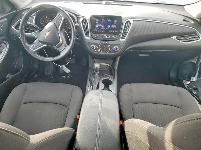 Photo 8 from auction – 2021 CHEVROLET MALIBU with VIN 1G1ZD5ST3MF078719