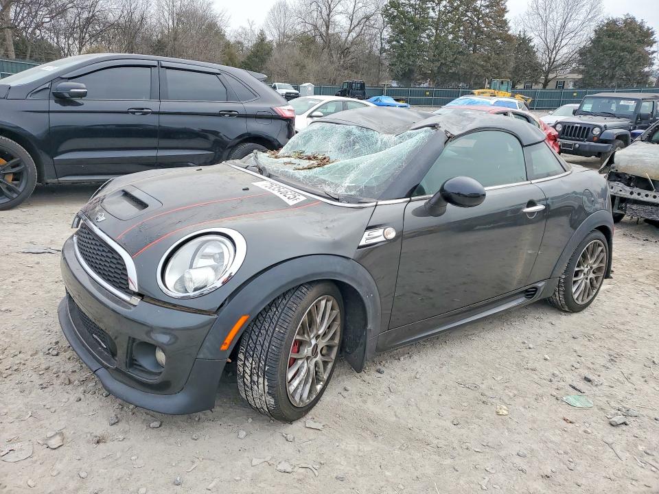 MINI COOPER COU 2013 with VIN WMWSX9C55DT655174 - Photo from auction