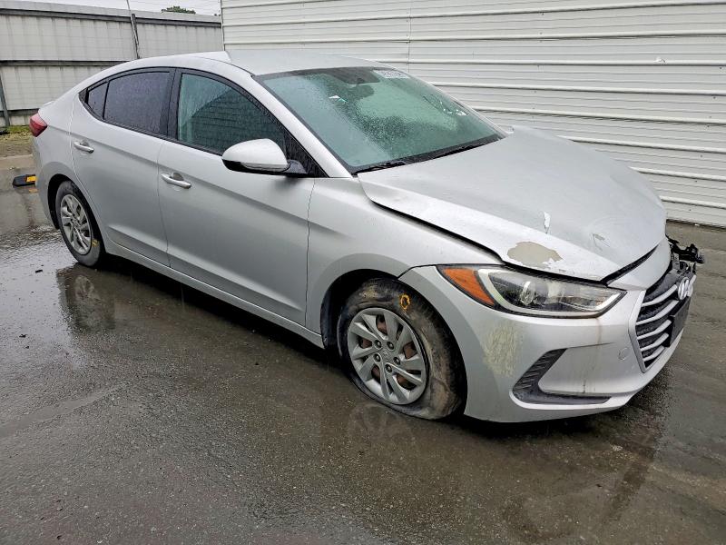 Photo 4 from auction – 2018 HYUNDAI ELANTRA with VIN KMHD74LF2JU679067