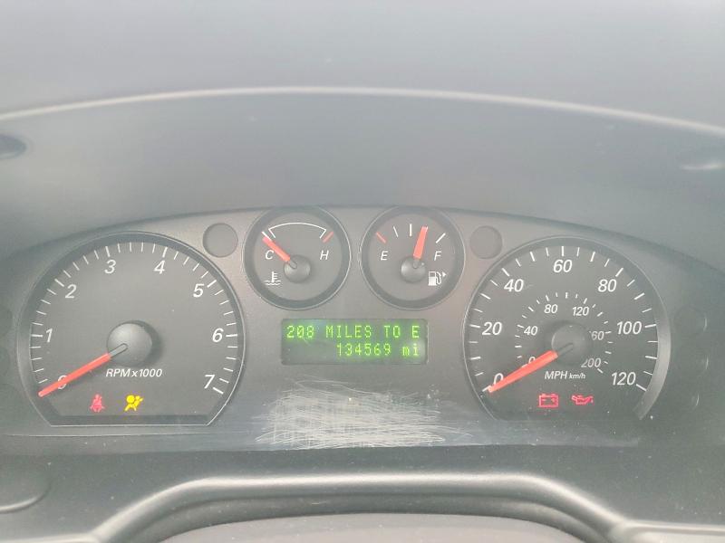 Photo 9 from auction – 2005 FORD TAURUS SE with VIN 1FAFP53U95A126060