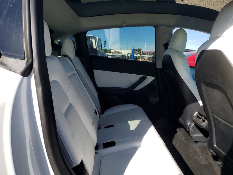 Photo 11 from auction – 2021 TESLA MODEL Y with VIN 5YJYGDEE6MF228926