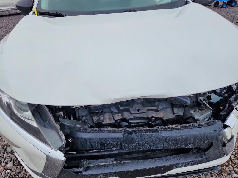 Photo 11 from auction – 2019 MITSUBISHI ECLIPSE CR with VIN JA4AT4AA3KZ029785