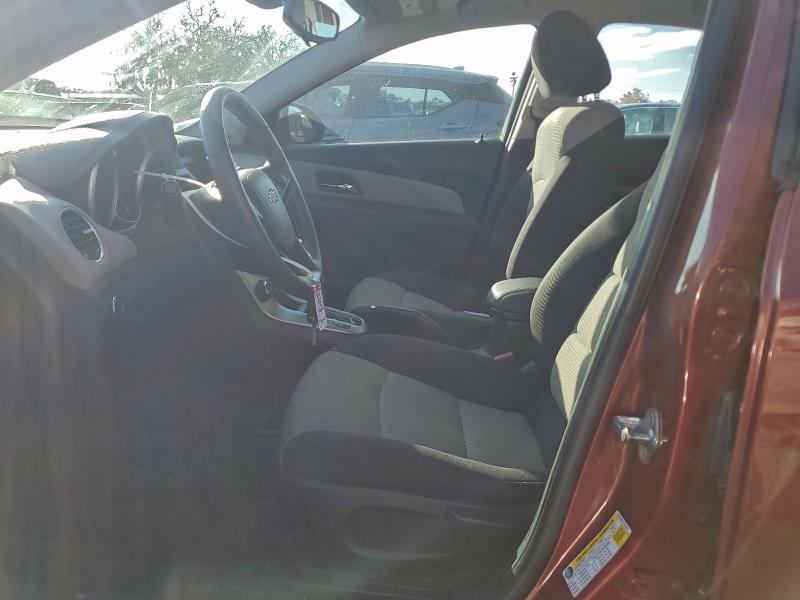 Photo 7 from auction – 2012 CHEVROLET CRUZE LS with VIN 1G1PC5SH1C7344737