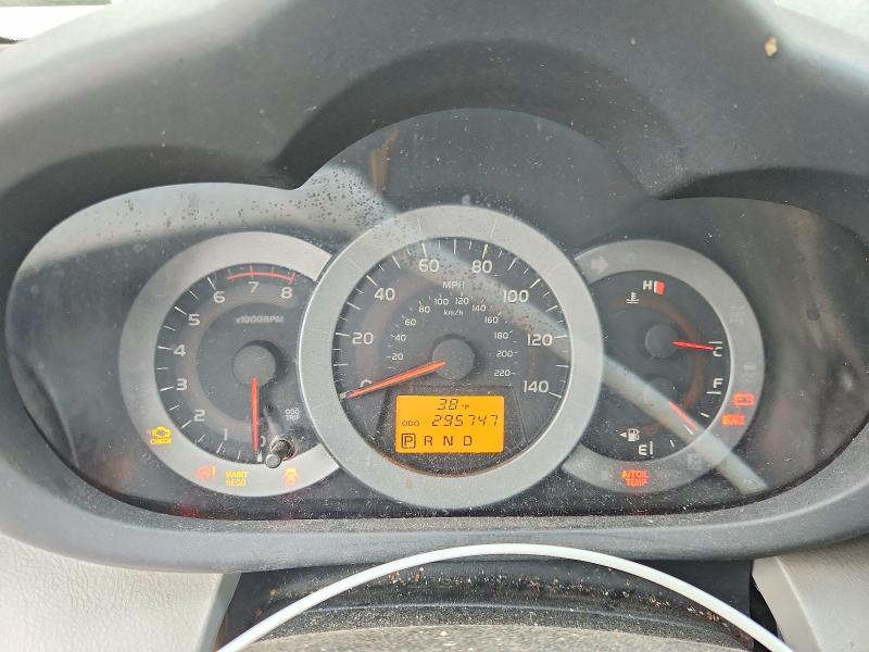 Photo 9 from auction – 2010 TOYOTA RAV4 with VIN 2T3BF4DV1AW044932