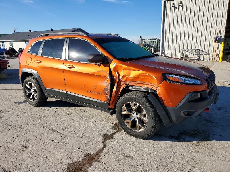 Photo 4 from auction – 2015 JEEP CHEROKEE T with VIN 1C4PJMBS8FW705622
