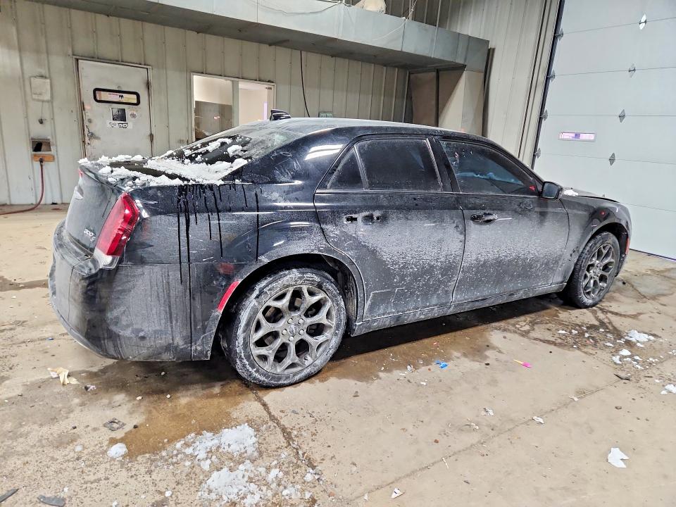 Photo 3 from auction – 2016 CHRYSLER 300 with VIN 2C3CCAGGXGH157316