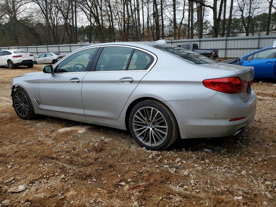 Photo 2 from auction – 2017 BMW 540 I with VIN WBAJE5C3XHG917035
