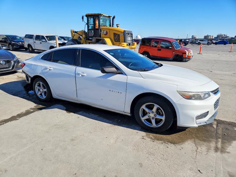 Photo 4 from auction – 2016 CHEVROLET MALIBU LS with VIN 1G1ZB5ST1GF200228