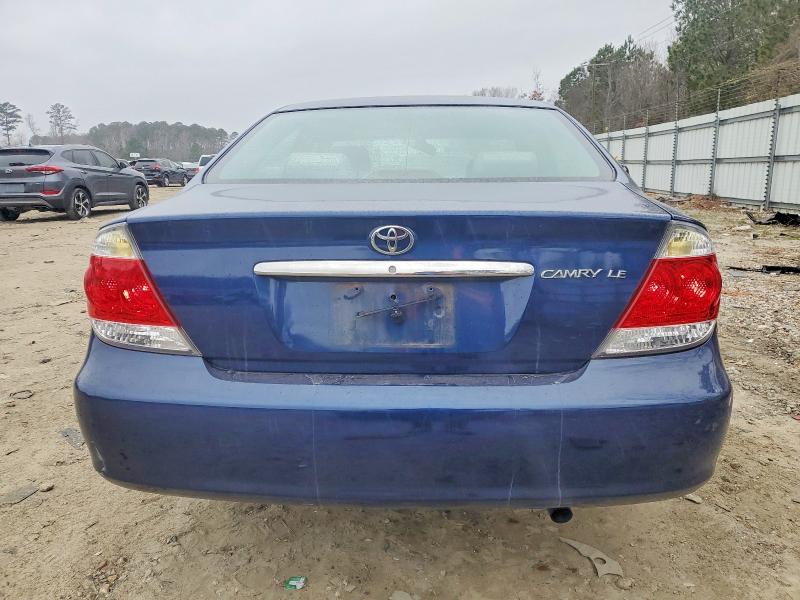 Photo 6 from auction – 2005 TOYOTA CAMRY LE with VIN 4T1BE30K85U099207