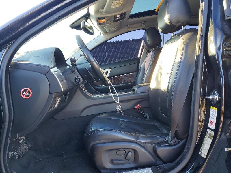 Photo 7 from auction – 2009 JAGUAR XF PREMIUM with VIN SAJWA06B79HR41400
